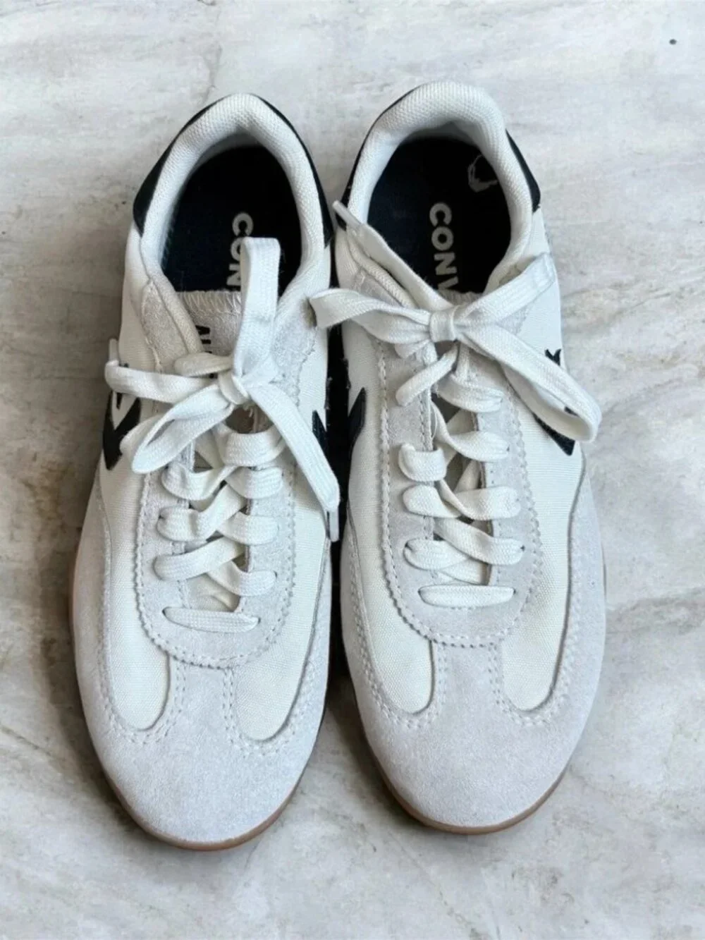 Converse women run